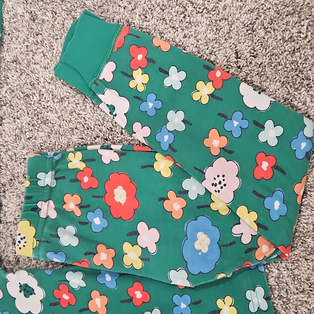 EUC - 4T Girls Green Floral Hanna Andersson Pajamas - Picture 2 of 4